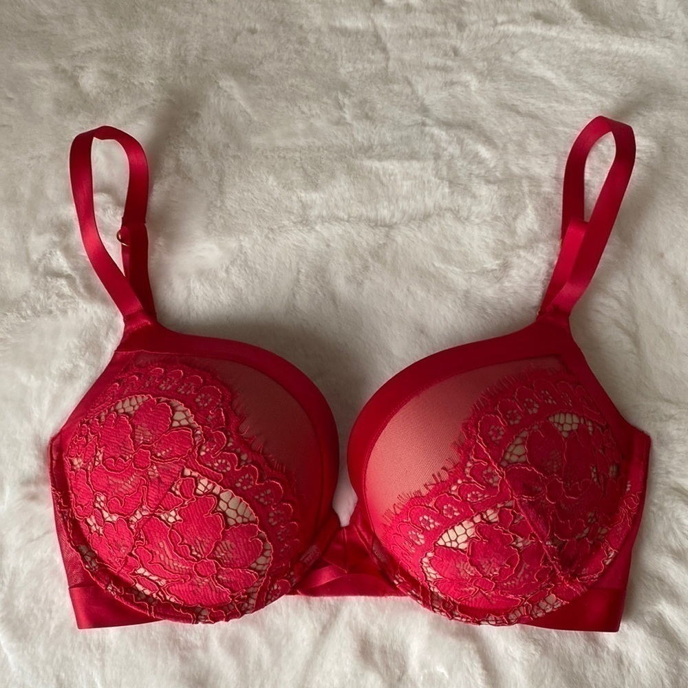 Victoria's Secret Red Lace Push-Up Bra